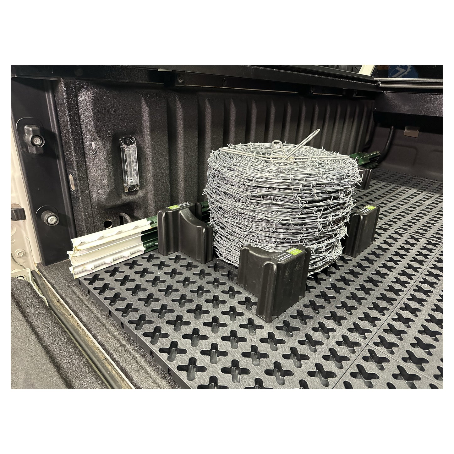 12" x 12" Tmat Interlocking Panel - Six Connectors With Drainage (Single)
